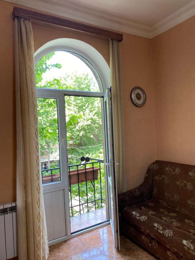 Agora Arcs Apartment Yerevan Exterior photo